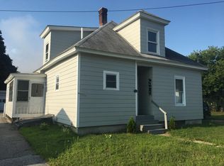 648 Amory St, Manchester, NH 03102