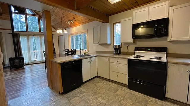 1 bed, $1,115 — Photo 3