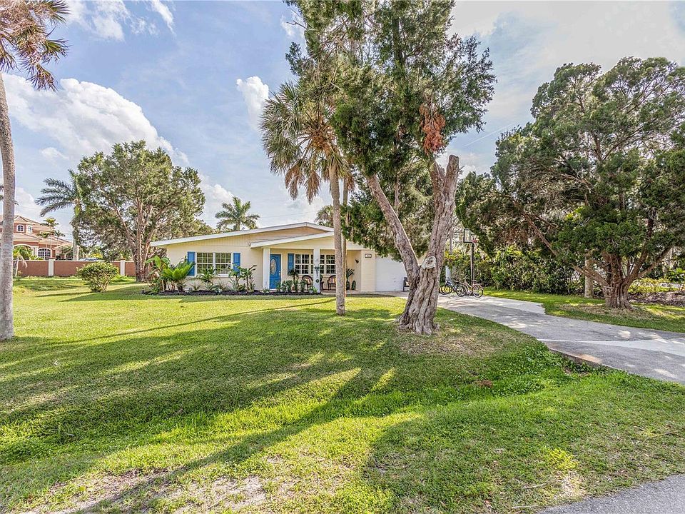 1st image of 344 S Orchid Dr