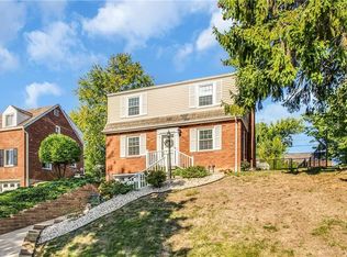 1062 Arbor Dr, Pittsburgh, PA 15220