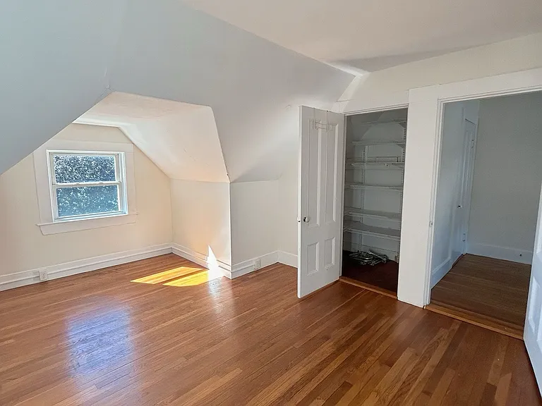 8 Main St #2 — Photo 4