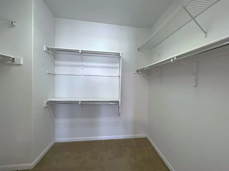 518 Deer Meadow Cir — Photo 24