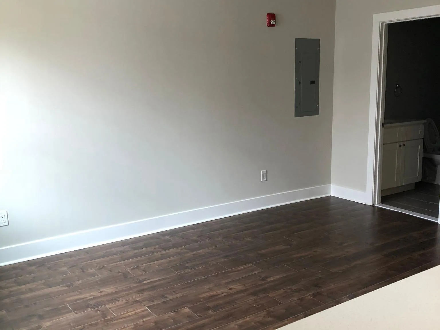 2 bed, 1200 sqft, $1,700 — Photo 3