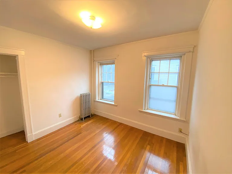 168 Norfolk St — Photo 3