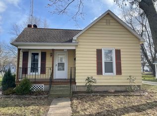 1013 W Madison St, Auburn, IL 62615