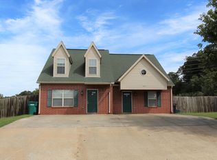 2501 Bowman Dr #B, Springdale, AR 72762