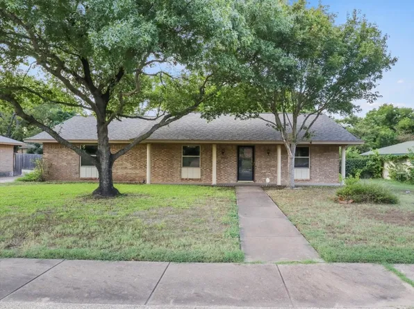 1503 Sharon Dr, Cedar Hill, TX 75104