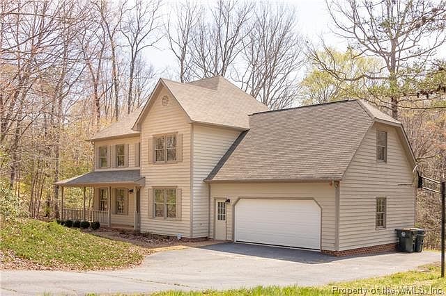 1st image of 219 Cherwell Ct