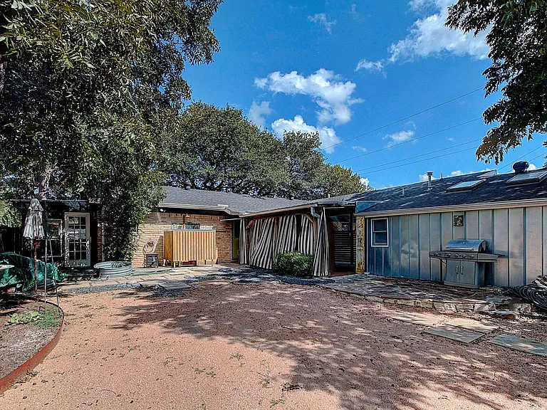 5500 Westminster Drive — Photo 26
