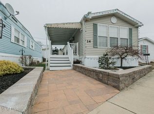 14 Locust Grove, Hazlet, NJ 07730