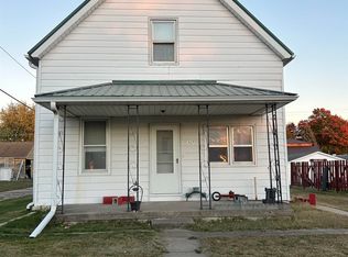307 2nd St, West Point, IA 52656