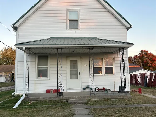 307 2nd St, West Point, IA 52656