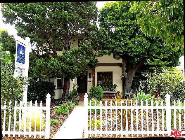 1st image of 2300 California Ave