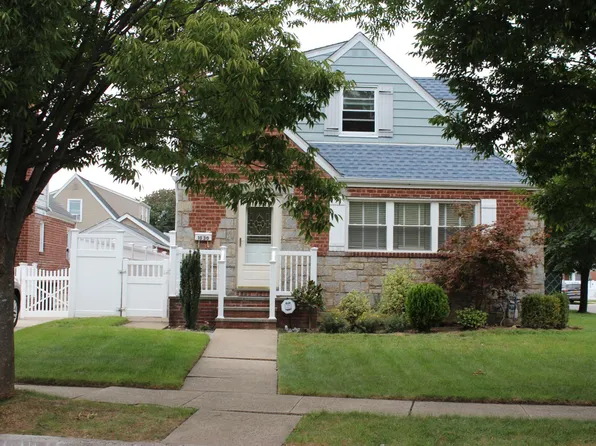 (undisclosed Address), Franklin Square, NY 11010