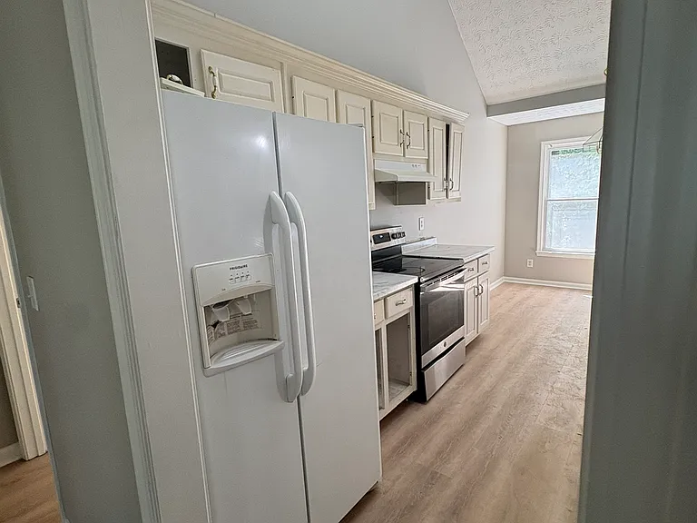 2700 Fort Daniels Dr — Photo 21