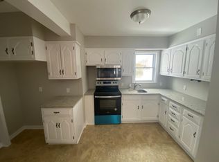 841 Boston Ave #1-2, Bridgeport, CT 06610