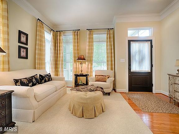Entrance - Foyer