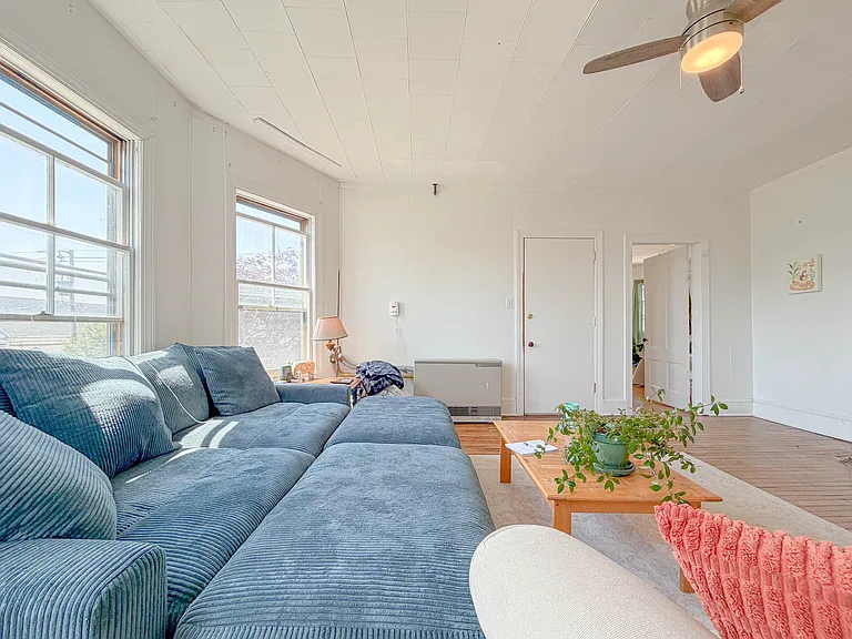57 Saint Lawrence St #3 — Photo 12