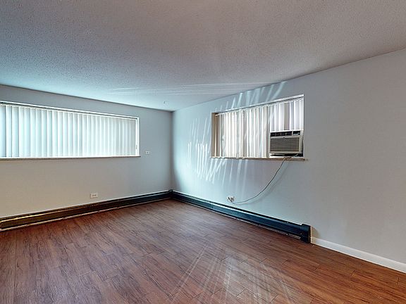 5th image of 1121 N Ogden St APT 306