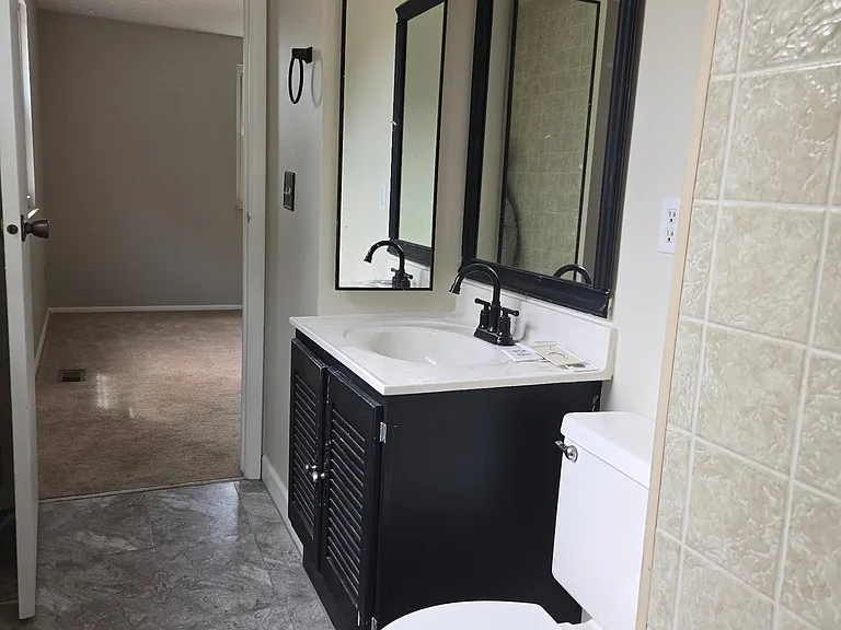 2724 Jupiter Dr — Photo 11