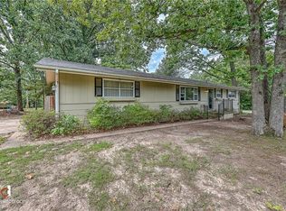 1 Kirkby Cir, Bella Vista, AR 72715