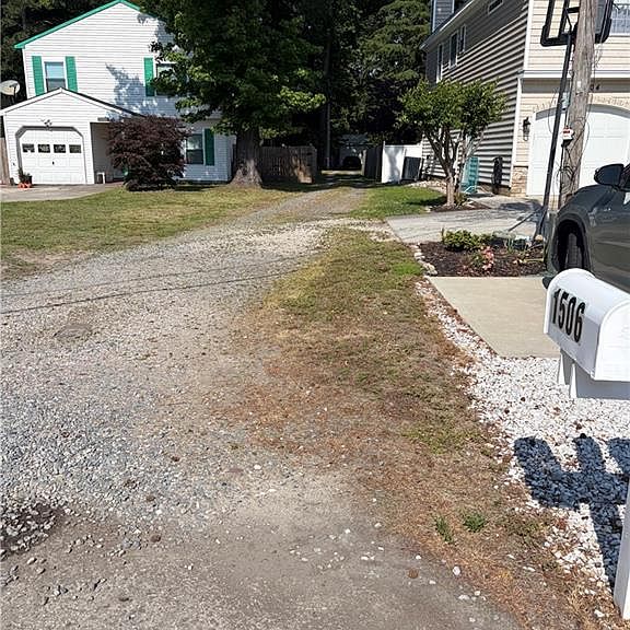 Listing photo 2