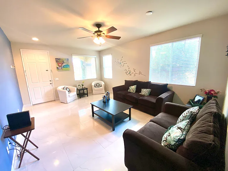 29353 Fall River Ln — Photo 5