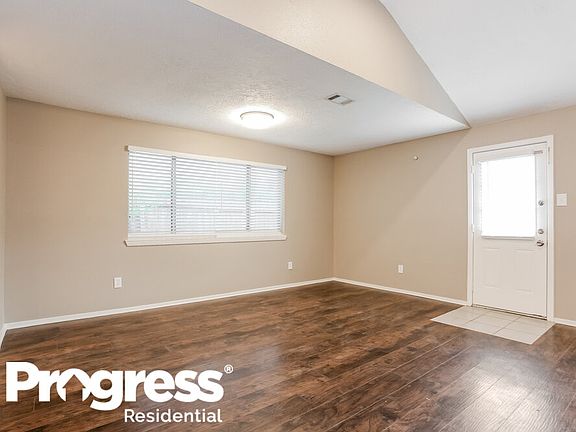 3rd image of 8410 Lone Quail Dr