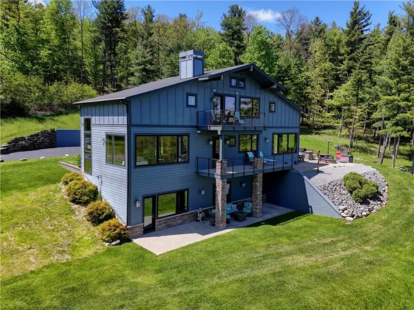 8763 Greyton H Taylor Memorial Dr, Hammondsport, NY 14840