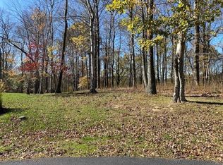 100 Blake Ridge Dr, Scott Depot, WV 25560