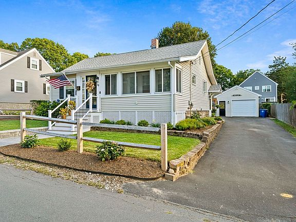 2nd image of 38 Sterling St