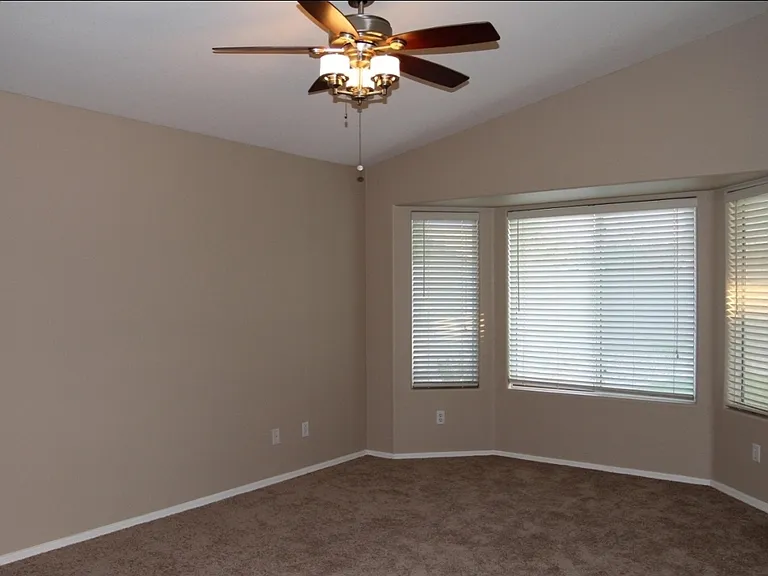7713 W Foothill Dr — Photo 8