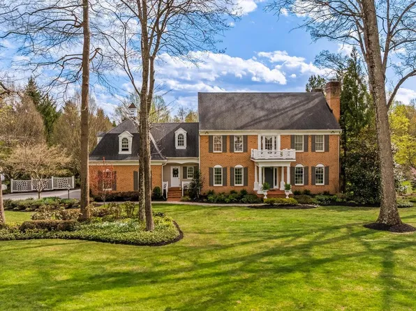 29 Springhill Farm Ct, Cockeysville, MD 21030