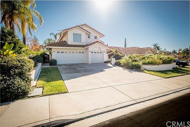 1st image of 30927 Wellington Cir