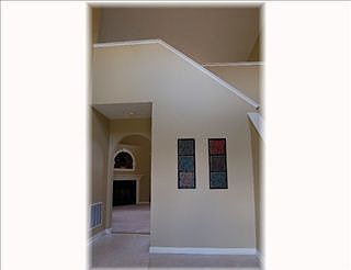 1st image of 401 Schomburg Ct