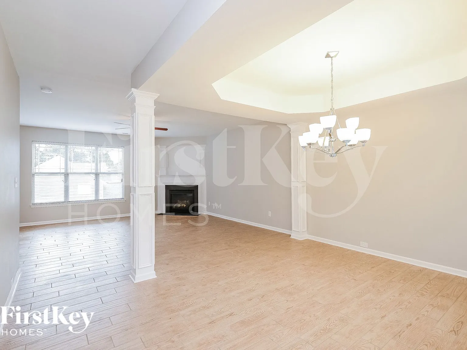 3 bed, 2.5 bath, 2070 sqft, $1,795 — Photo 2