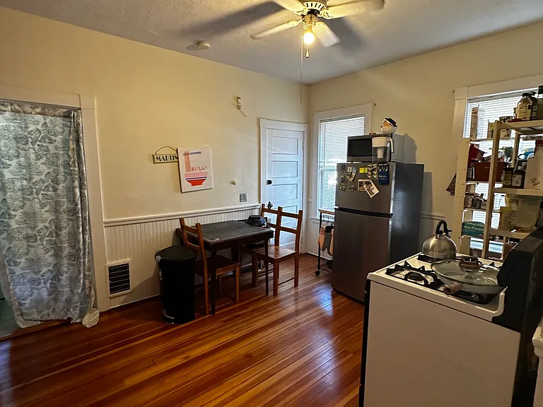 17 Hunnewell Ave #2 — Photo 5