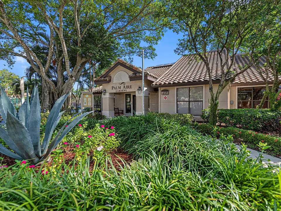 Palm Aire Gardens