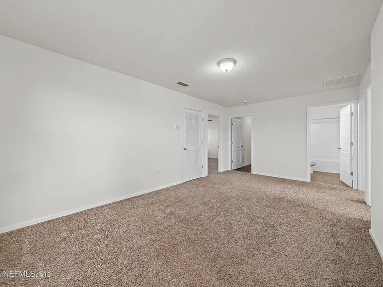 8279 Meadow Walk Ln — Photo 15