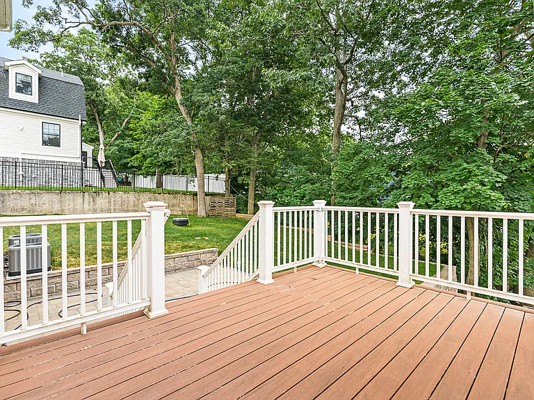 18 Grant Rd — Photo 20