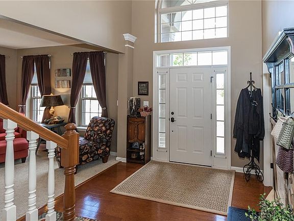 5th image of 2917 Chalbury Dr