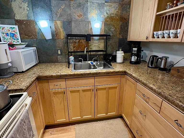 3460 Colorado Ave #B3 — Photo 14