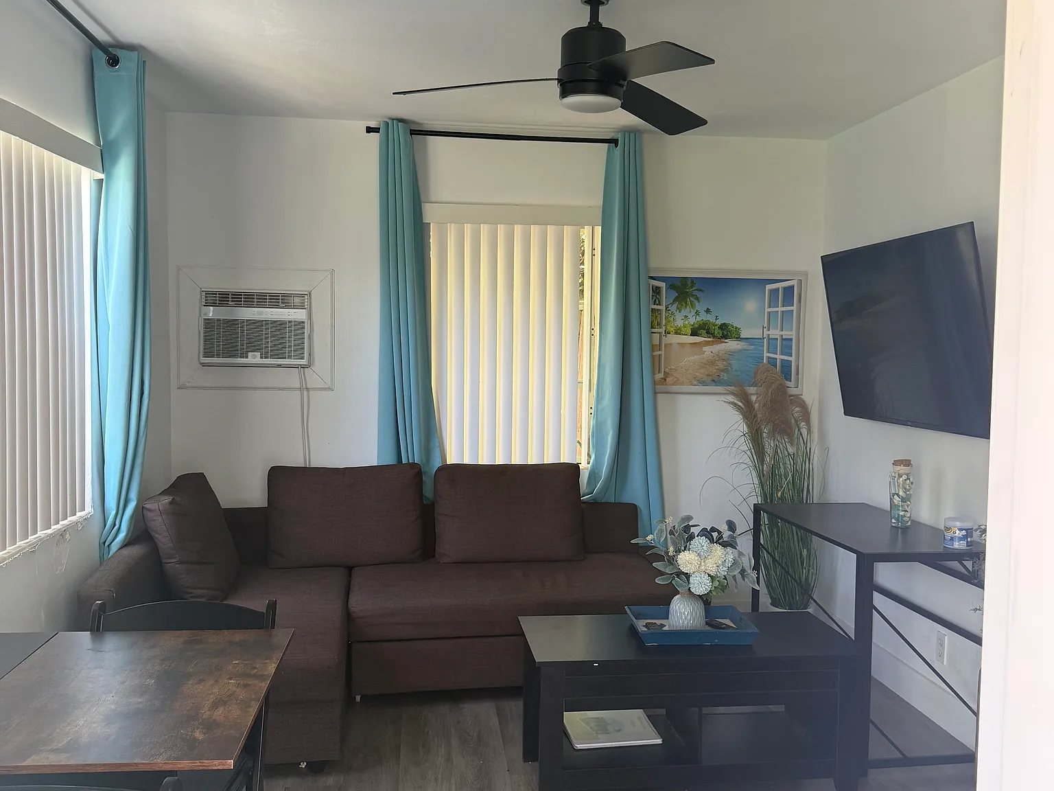 1 bed, 500 sqft, $1,950 — Photo 2