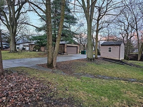 2nd image of 7417 Iddings Ct
