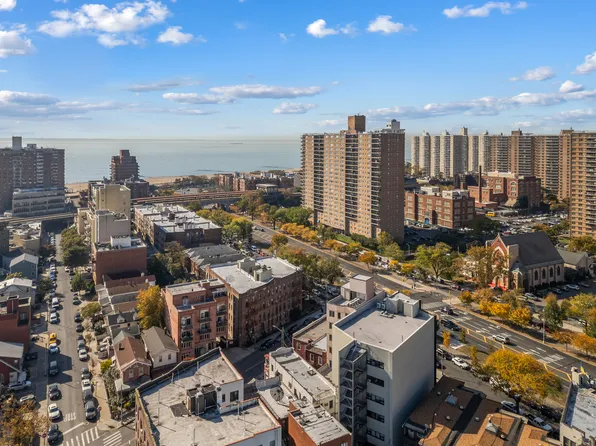 115 Ocean View Avenue image 3 of 13