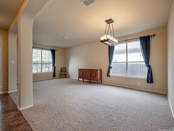 5th image of 309 Mystic Way