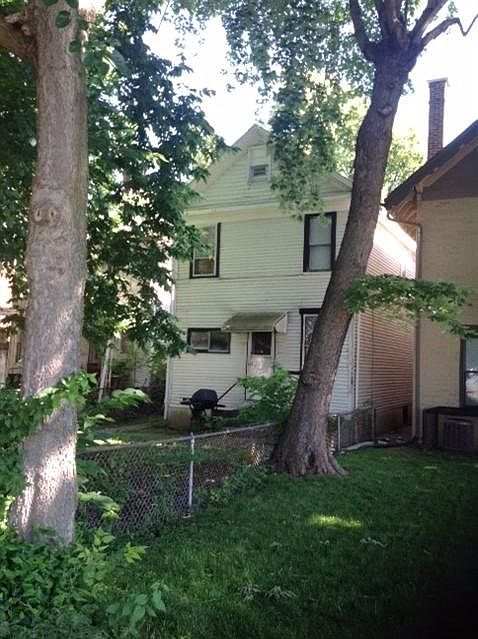 2nd image of 733 Campbell Ave