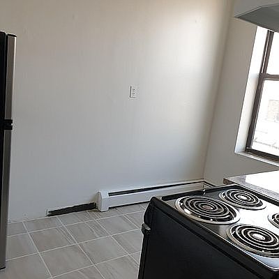 4th image of 23-34 28th Ave #B3