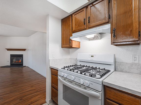 4th image of 10133 Tujunga Canyon Blvd #3