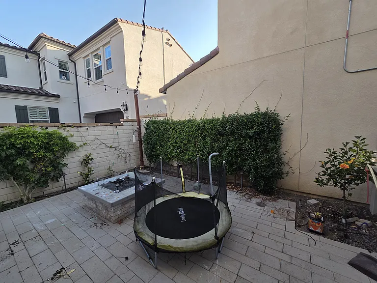 723 Merit Dr — Photo 13